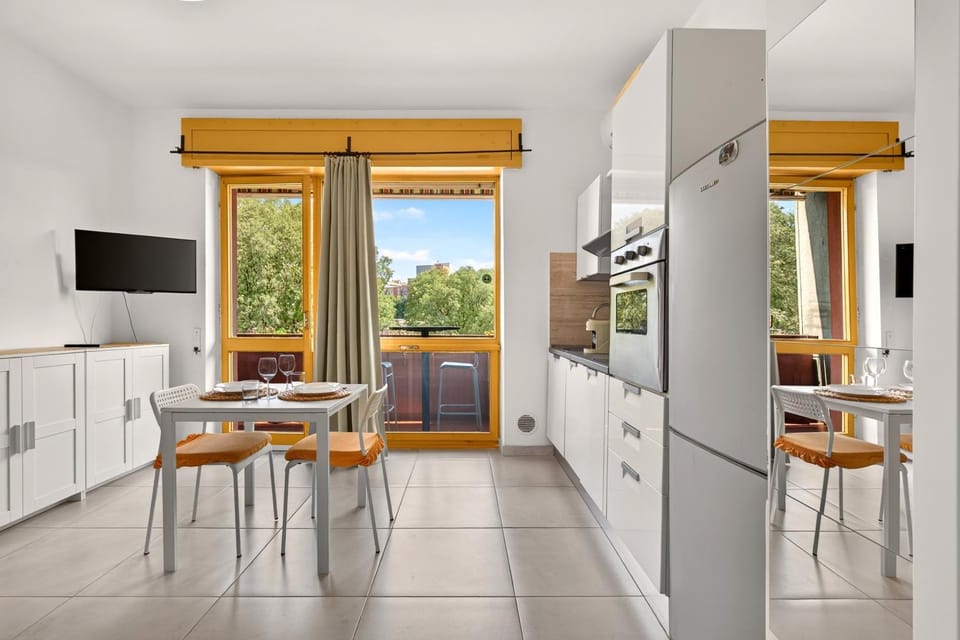 Urban House Romolo Garden View - Navigli Milano Apartment in Milan