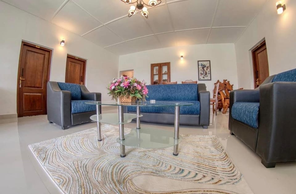 Emerald Hill Bungalow Apartment in Kandy