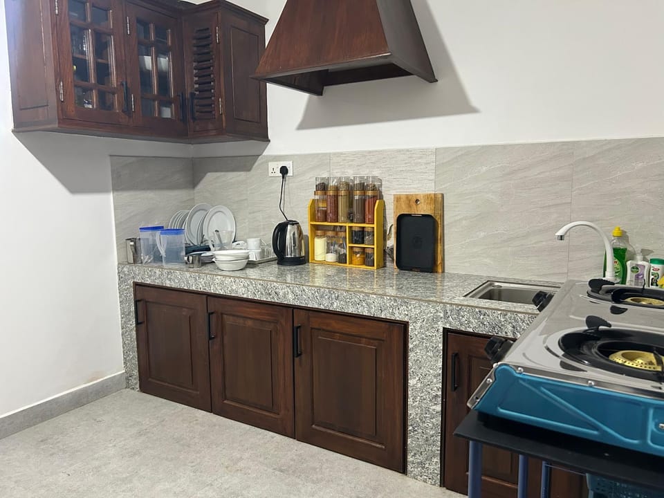 Emerald Hill Bungalow Apartment in Kandy