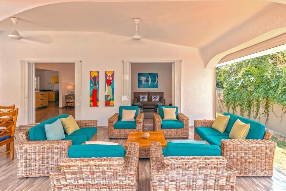 The Sanctuary Private Villa staffing included Villa in Rivière Noire District, Mauritius