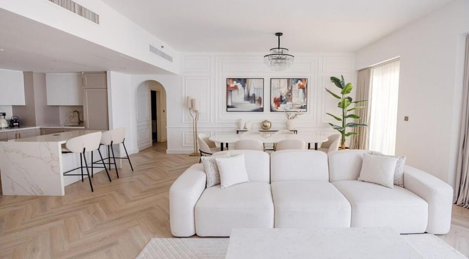 Beautiful 2 bed in JBR RIMAL Apartment in Dubai