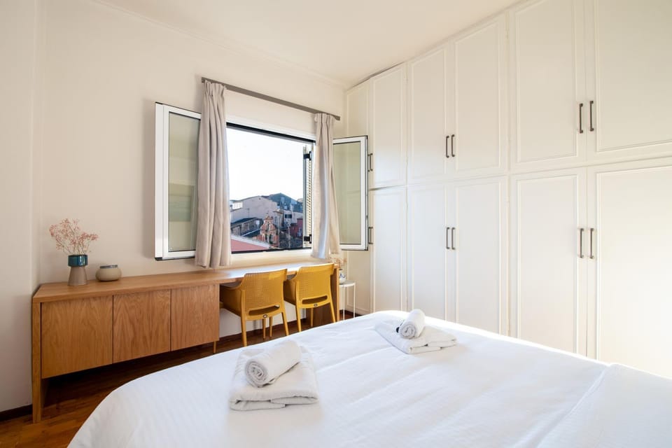 View (from property/room), Photo of the whole room, Bedroom, wardrobe