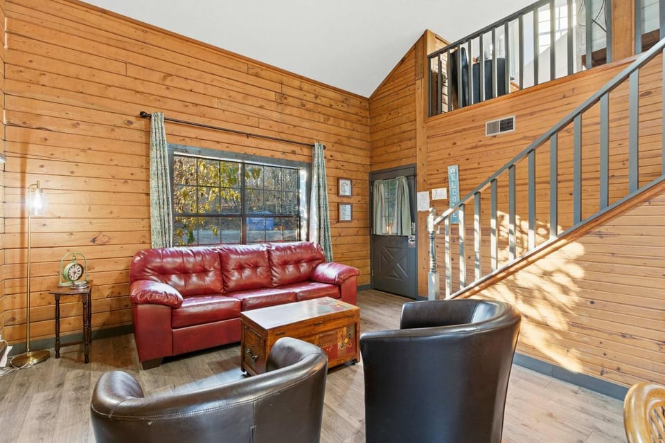 The Travelers Nest For 8 House in Branson