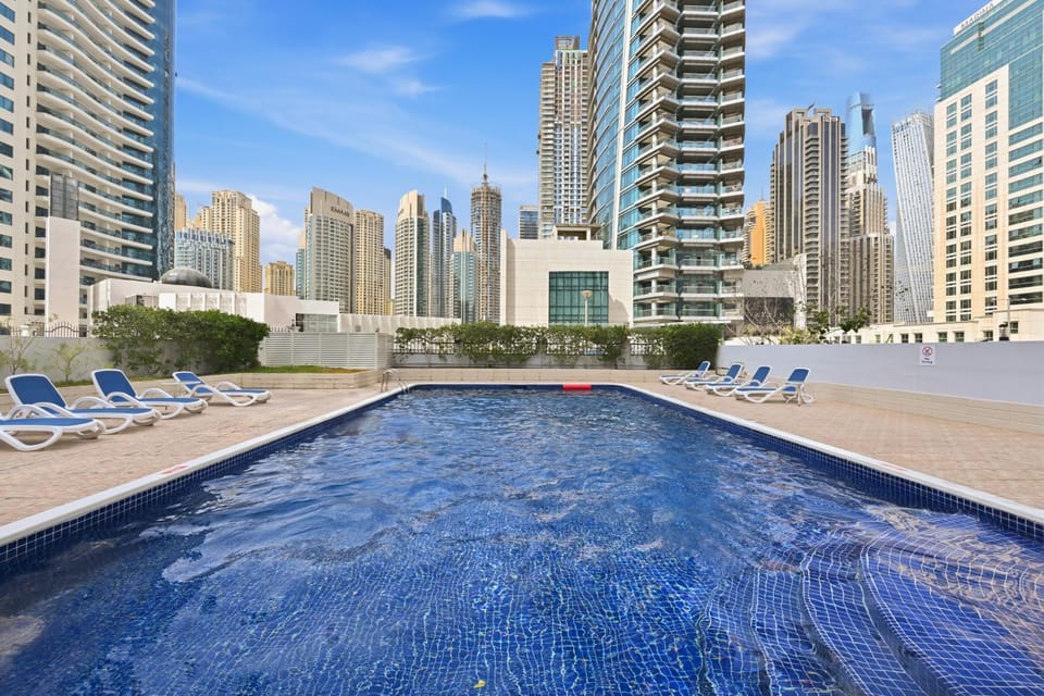 Property building, Day, City view, Pool view, Swimming pool, sunbed