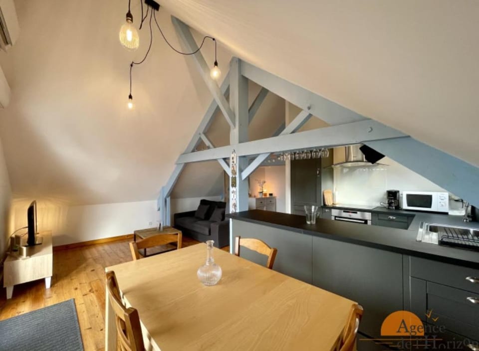 Appartement La Poste Apartment in Arès