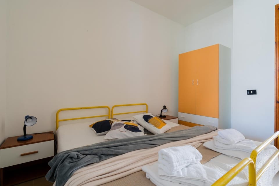 Property building, Living room, Bedroom