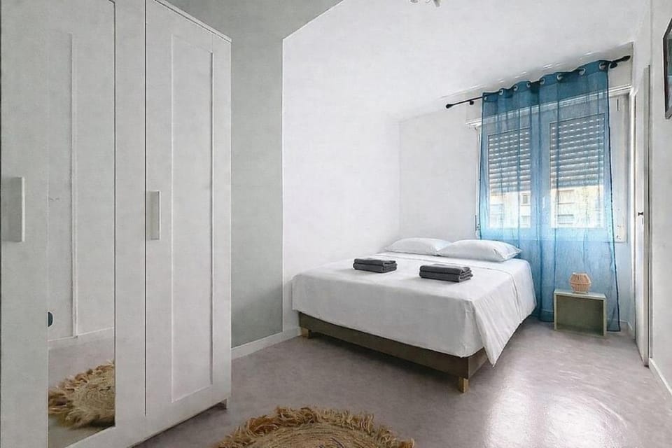 Appartement calme avec 2 chambres parking gratuit Apartment in Mulhouse