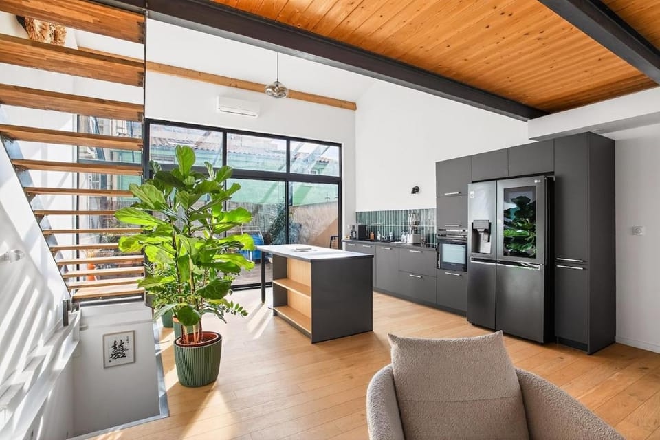 Modern triplex with terrace - Castellane Apartment in Marseille