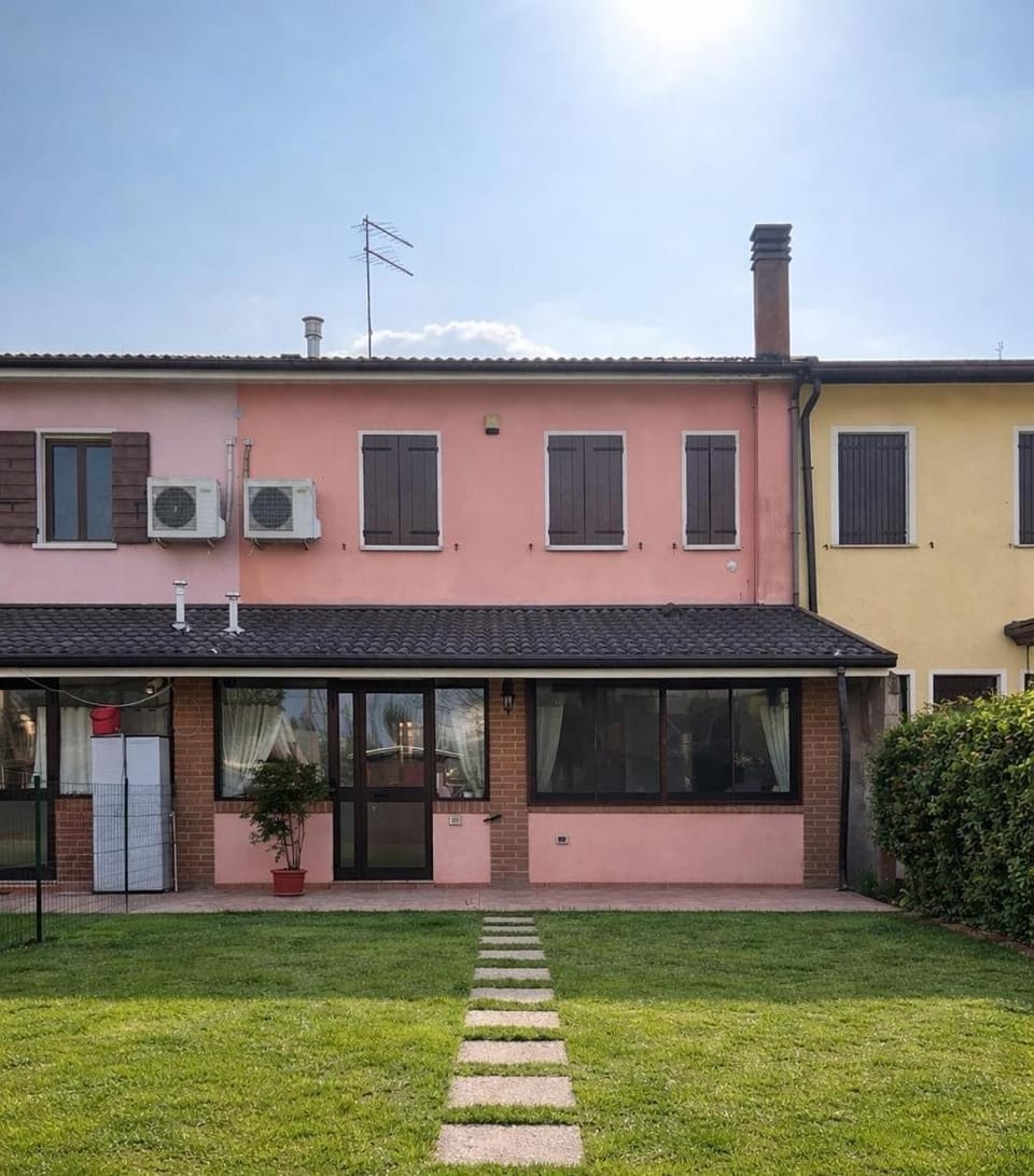 Casa Lilla - House with garden near Venice House in Venice