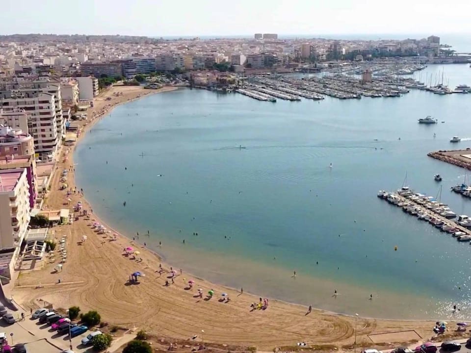 118 Casa Alicia - Alicante Holiday Apartment in Torrevieja