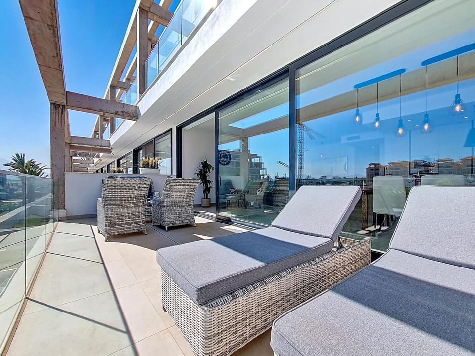 Balcony/Terrace, Balcony/Terrace