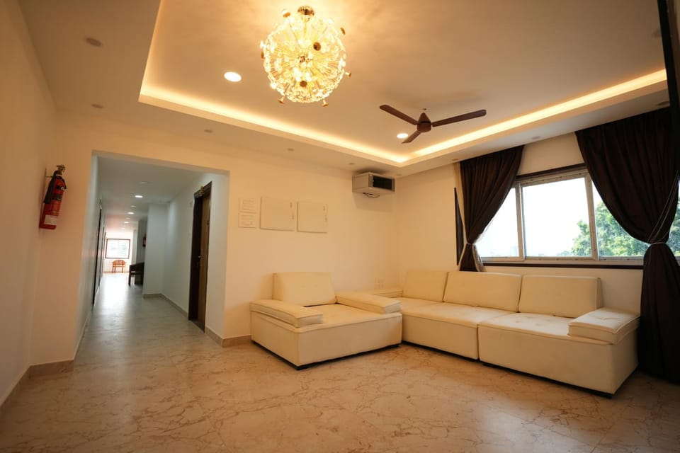 Hotel Alak City Hotel in Tamil Nadu