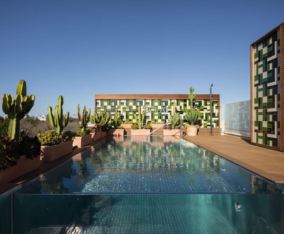 Balcony/Terrace, Swimming pool