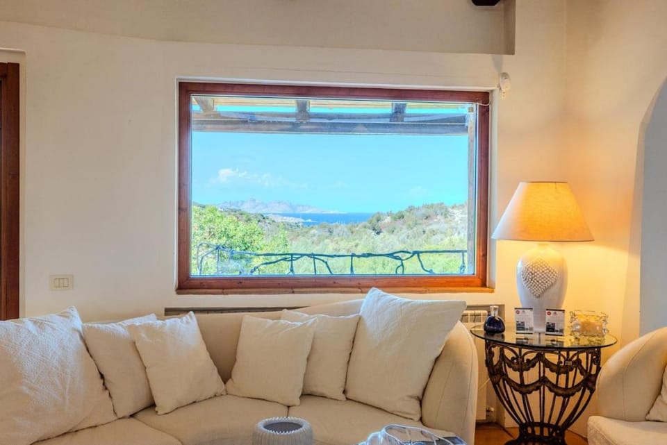 Villa Tahiti - Porto Cervo - pool with sea view Villa in Rome