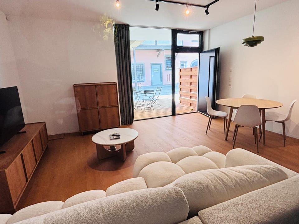 LAKE Loft Living - Pflummernhaus Apartment in Überlingen