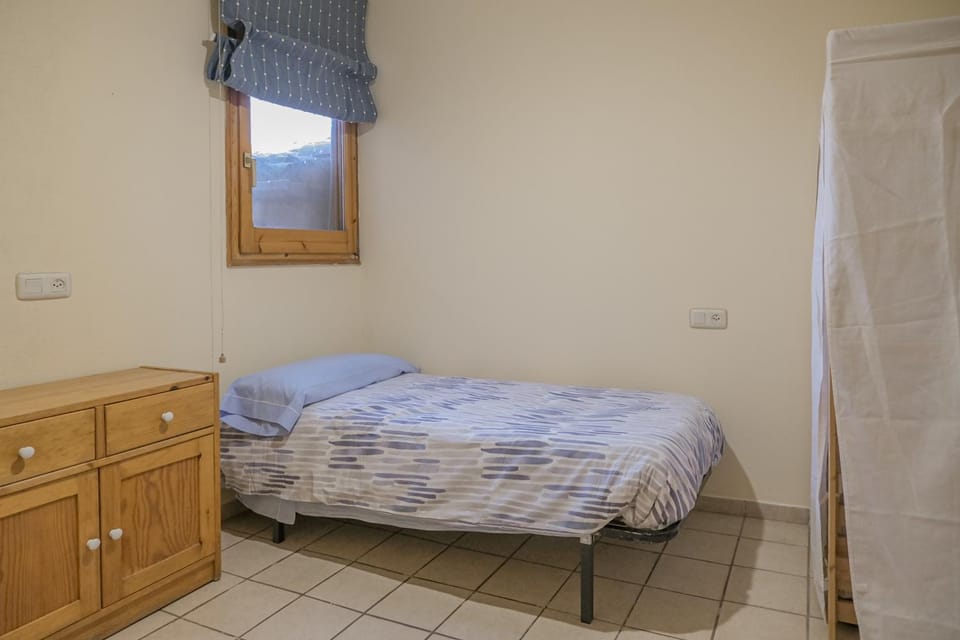 Alojamiento con chimenea en Sant Jaume de Llierca Apartment in Garrotxa
