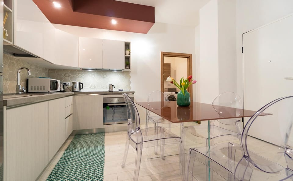 Cairoli 9 by Studio Vita Apartment in Bologna