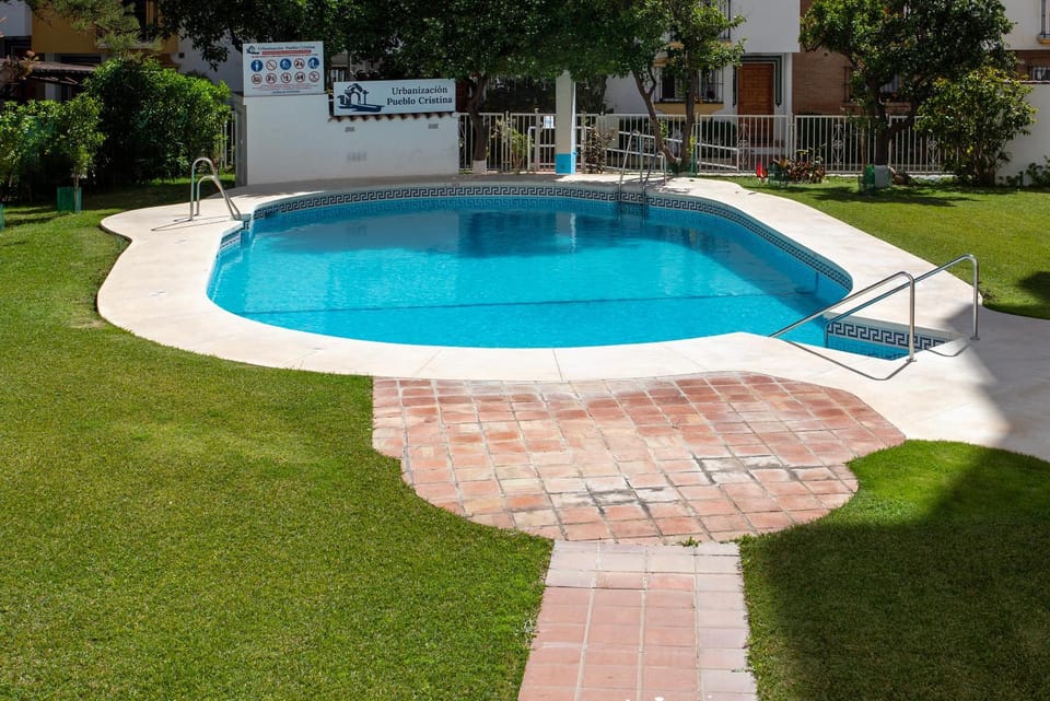 Day, Garden, Pool view, Swimming pool