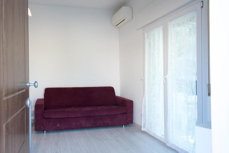 S027 - Sirolo, nuovo trilocale in centro con aria condizionata Apartment in Sirolo