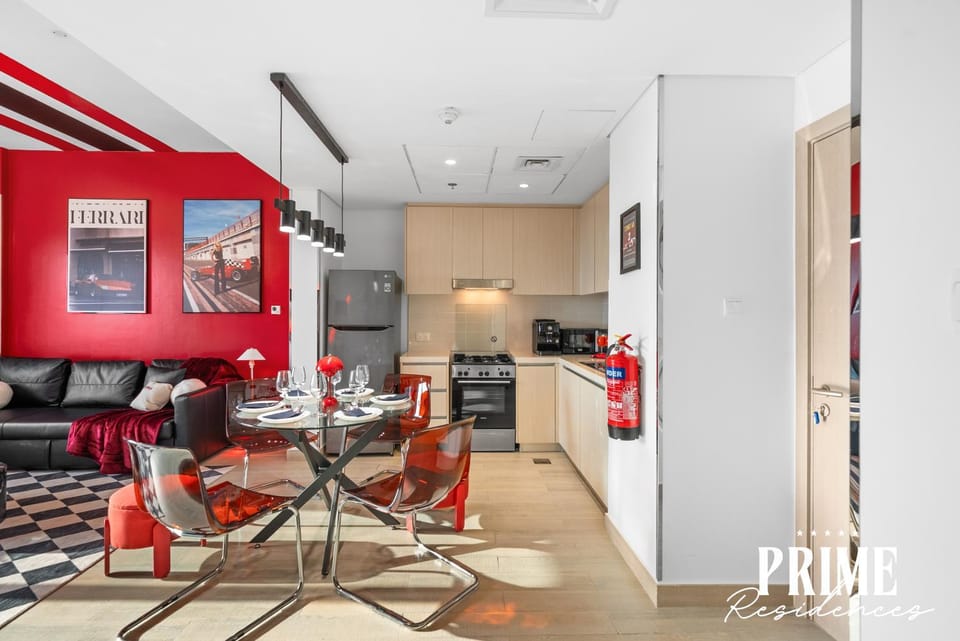Dining area, kitchen