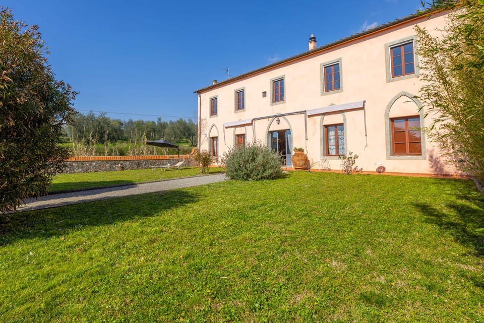 Property building, Natural landscape, Garden, Garden view