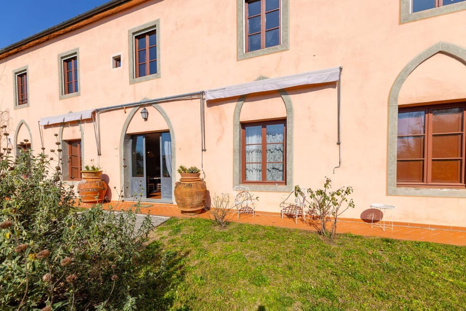 Property building, Garden, Garden view