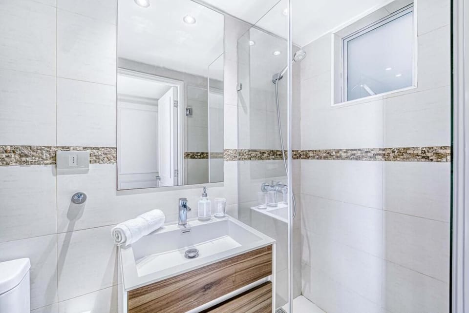 Cochoa View 3D Oceanfront Apartment in Vina del Mar