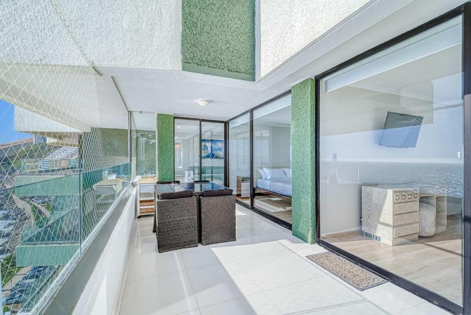 Cochoa View 3D Oceanfront Apartment in Vina del Mar