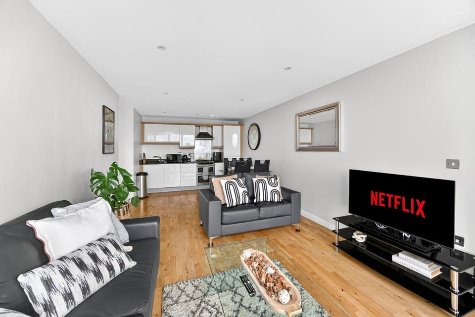 TV and multimedia, Living room, kitchen