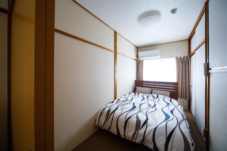松田ハウス 京都駅の側にある古民家 2つの寝室とベッド4台 地下鉄まで徒歩5分 House in Kyoto