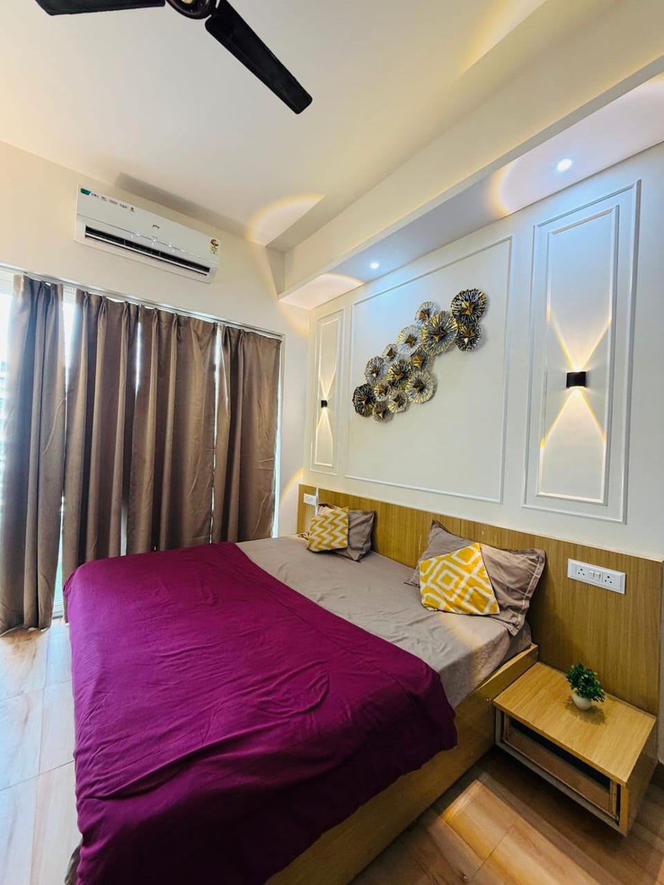 Jkm satya Apartment in Noida