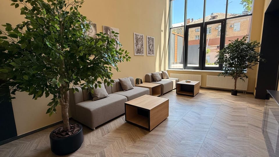 Communal lounge/ TV room, Lounge or bar, Seating area