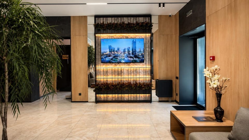 Lobby or reception, Business facilities