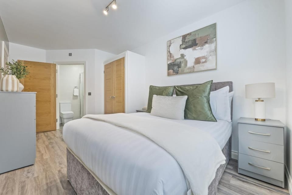 Central Mint - Free Parking - Sleeps 4 - Arena Apartment in Birmingham