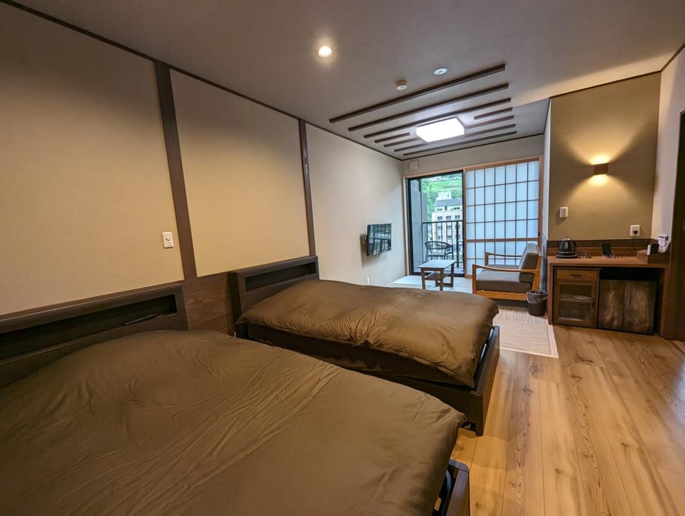 Ryokan Tenryu Ryokan in Fukuoka Prefecture