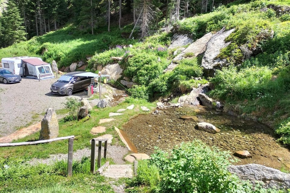 Garden view, Mountain view