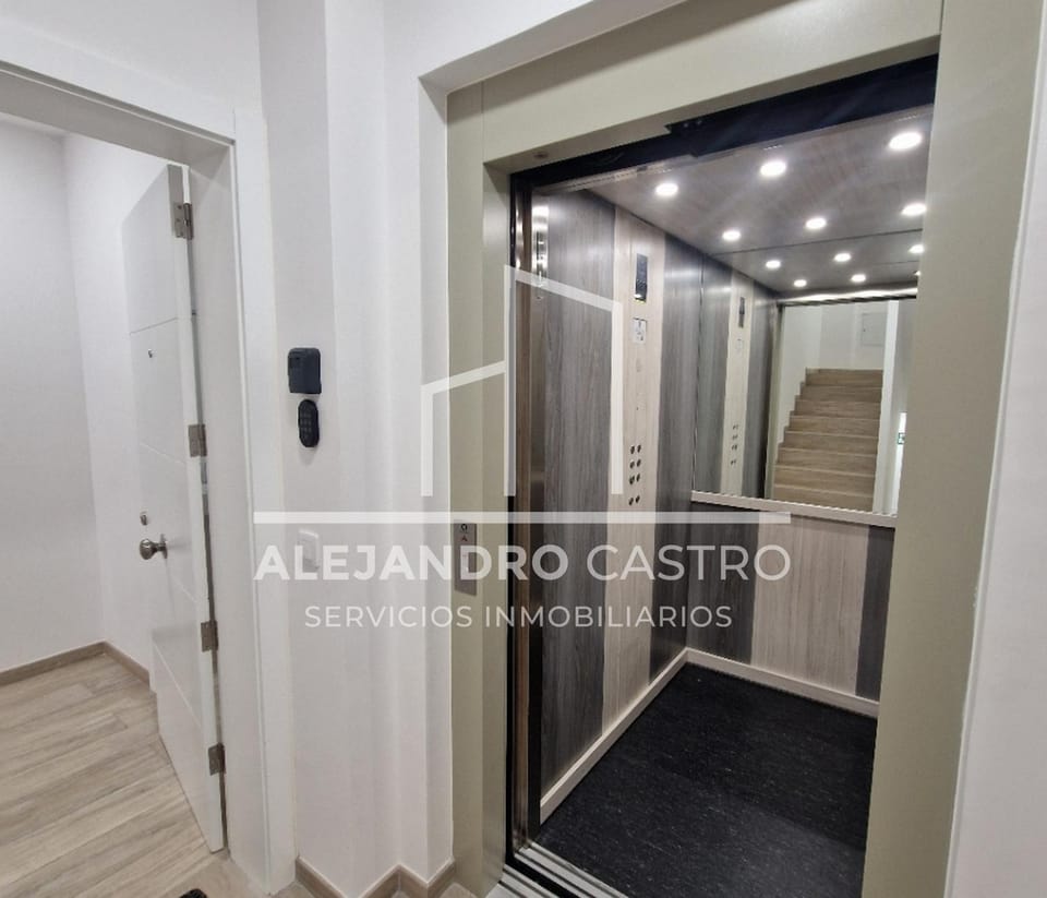 Elegance Canteras Suite Apartment in Las Palmas de Gran Canaria