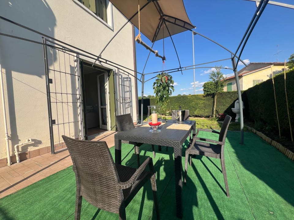 Property building, Garden