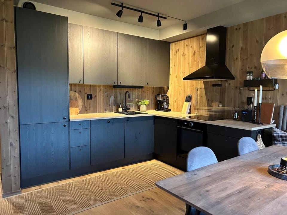 Exclusive apartment in a great hiking and skiing area Apartment in Vestland