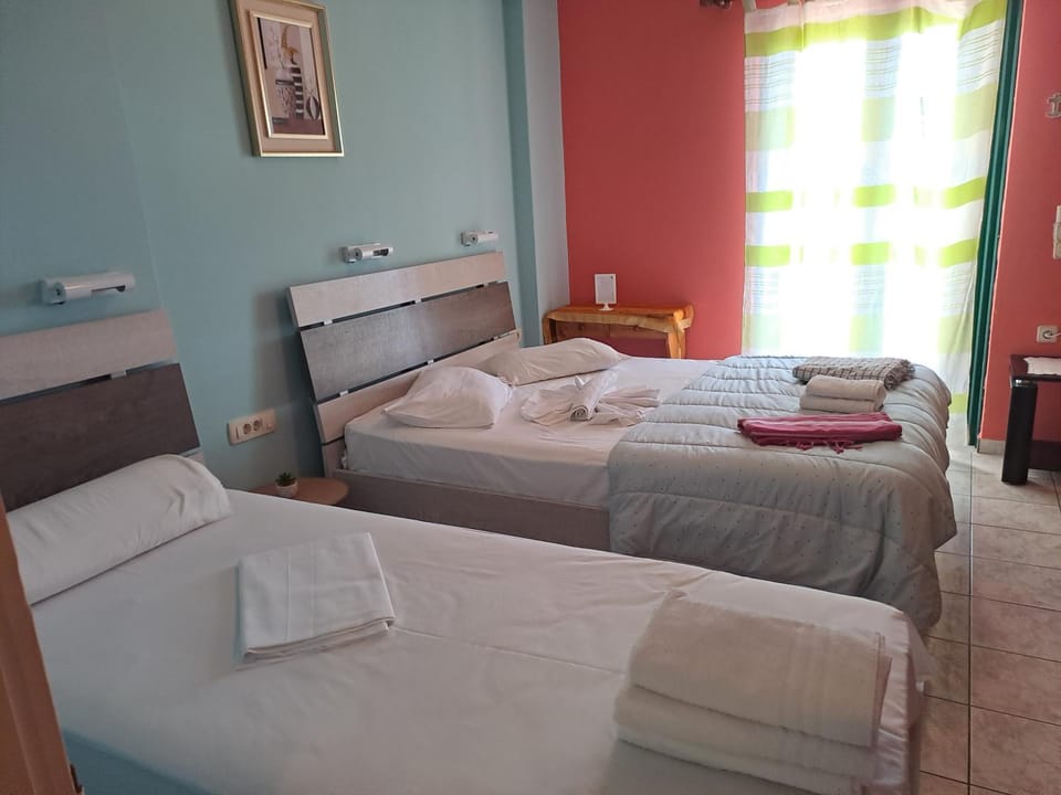 Ground floor economy studio in karmiris studios Apartment hotel in Zakynthos, Greece