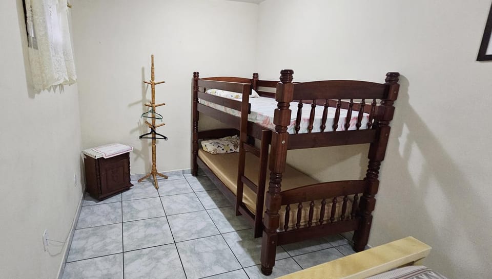 bunk bed