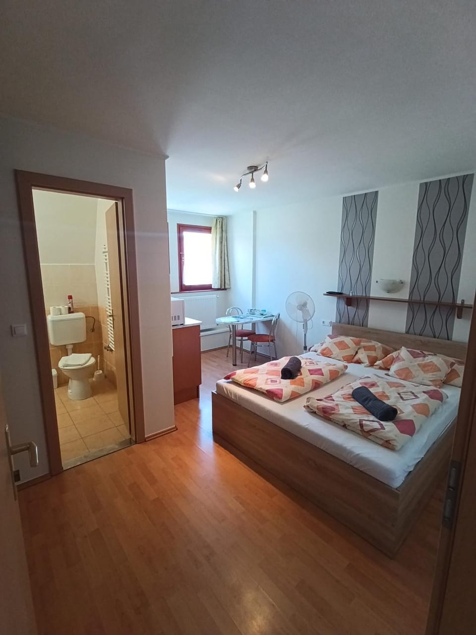 Luxor Apartmanház Bogács Bed and Breakfast in Hungary