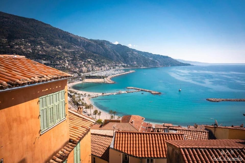 Menton - close to center - air conditioning - wifi Apartment in Roquebrune-Cap-Martin