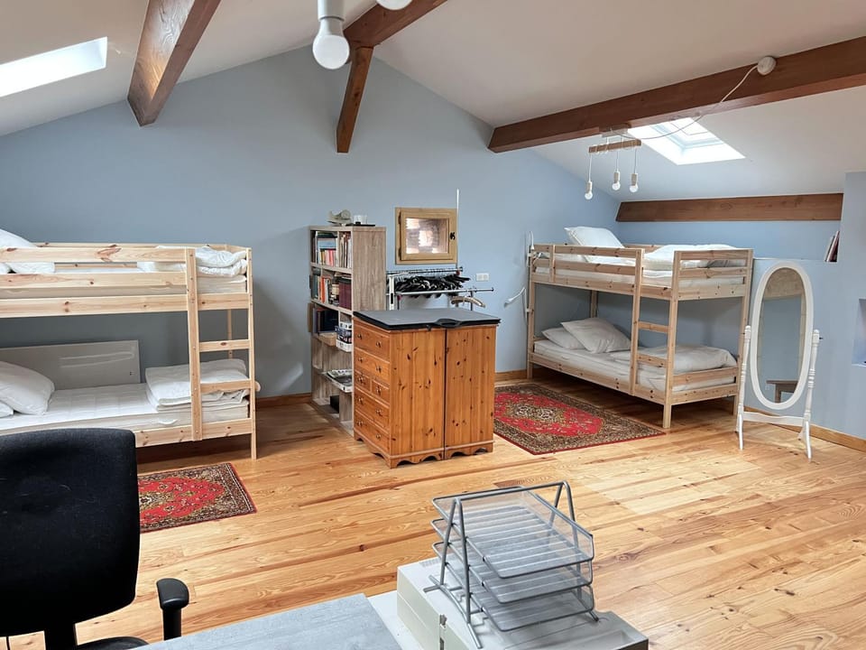 Gite Les Sarcelles - Villeréal 12 personnes House in Nouvelle-Aquitaine