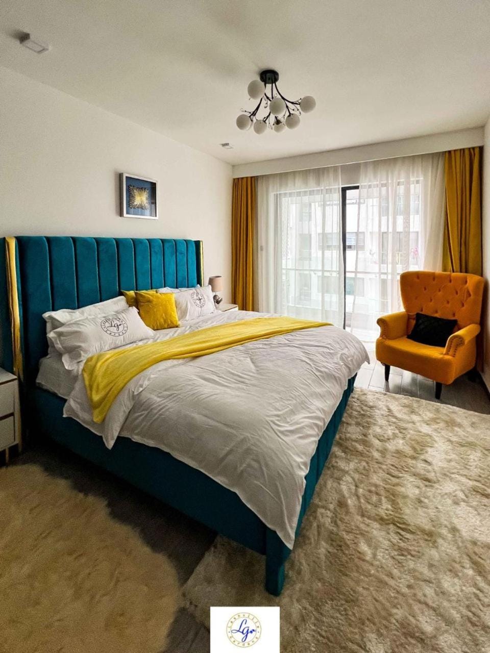 Smart retreat residencies with amazing breathtaking city views, swimming pool ,gym ,private ample parking space which offers a luxurious living Apartment in Nairobi