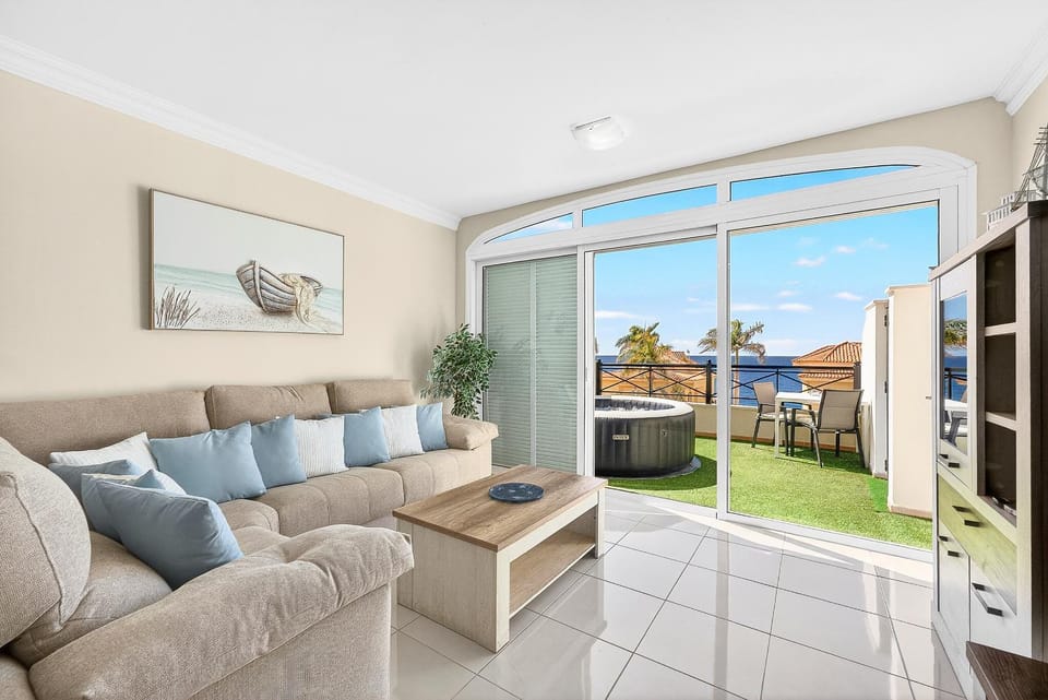 Villa Brisa Serena - Oceanfront - Los Cristianos House in Los Cristianos