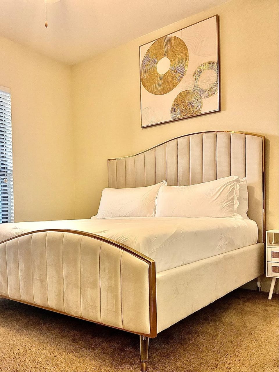 1st Floor, 3 King Beds, Baptist South Hospital, Beach Entry Pool, Top Gym Apartment in Jacksonville