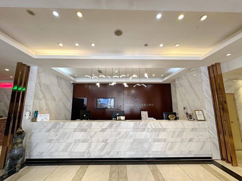 Lobby or reception, Decorative detail