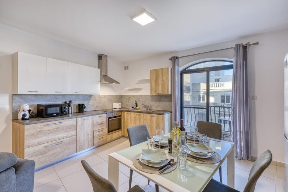 Modern & cosy 2 bedroom apartment with balcony BSAI1-1 Apartment in Malta