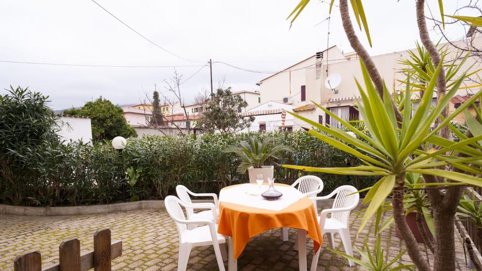 APPRODO MONO 3 - Goelba Apartment in Campo nell'Elba